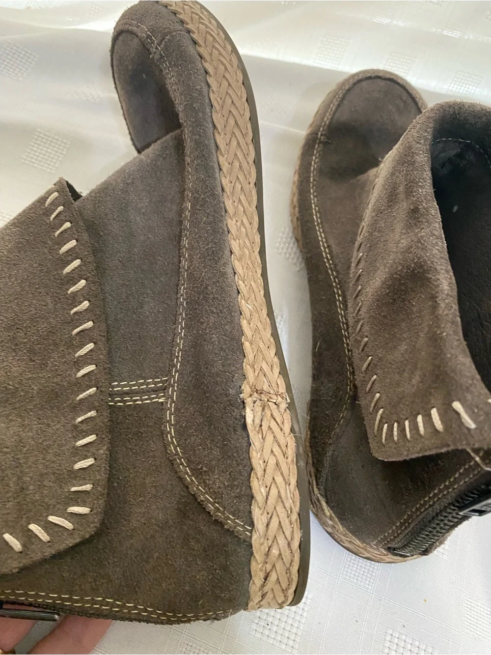 UGG Women's Varney Short Size 8.5 Boho Moccasin Boots 1104653